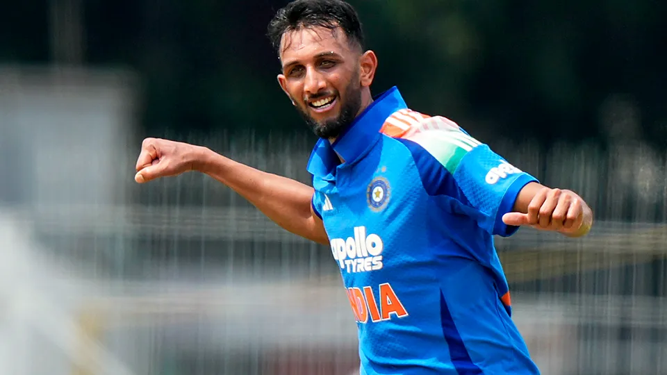 Prasidh’s Hamstring Hiccup: A Risky Gamble on the New Zealand Tests